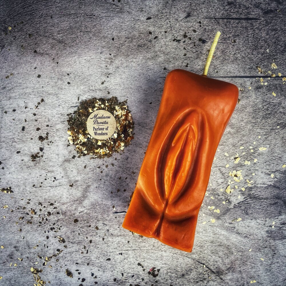 Beeswax Yoni Vulva Spell Candle - Passionate Love & Sex Magic