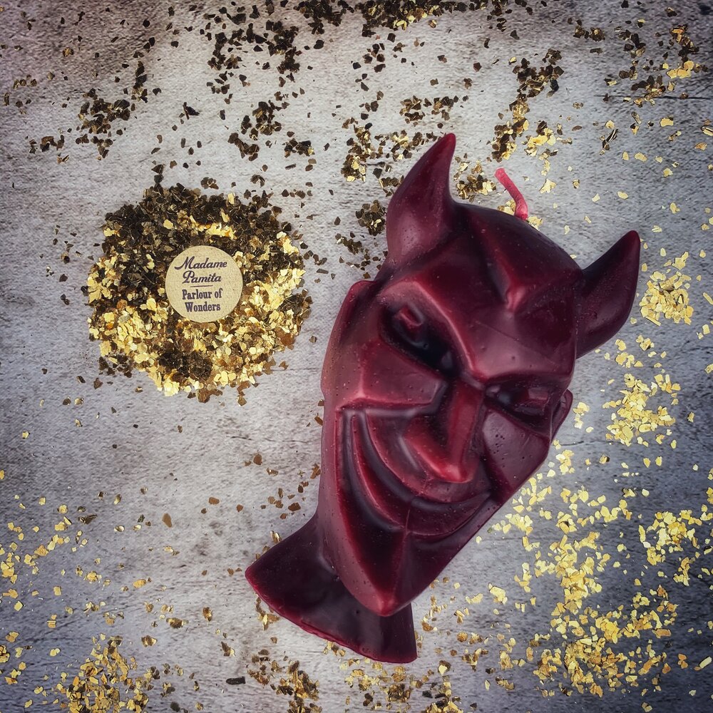 Beeswax Run Devil Run Spell Candle - Banish Evil & Invoke Trickster Magic